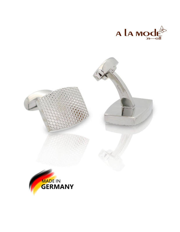 a La Mode Collection Cufflink for Men