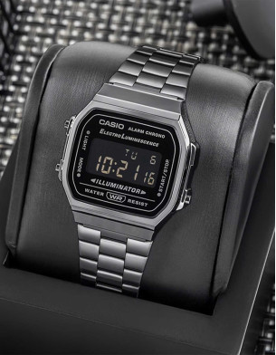 Casio Vintage Digital Black Dial Unisex Watch Grey Metal Strap