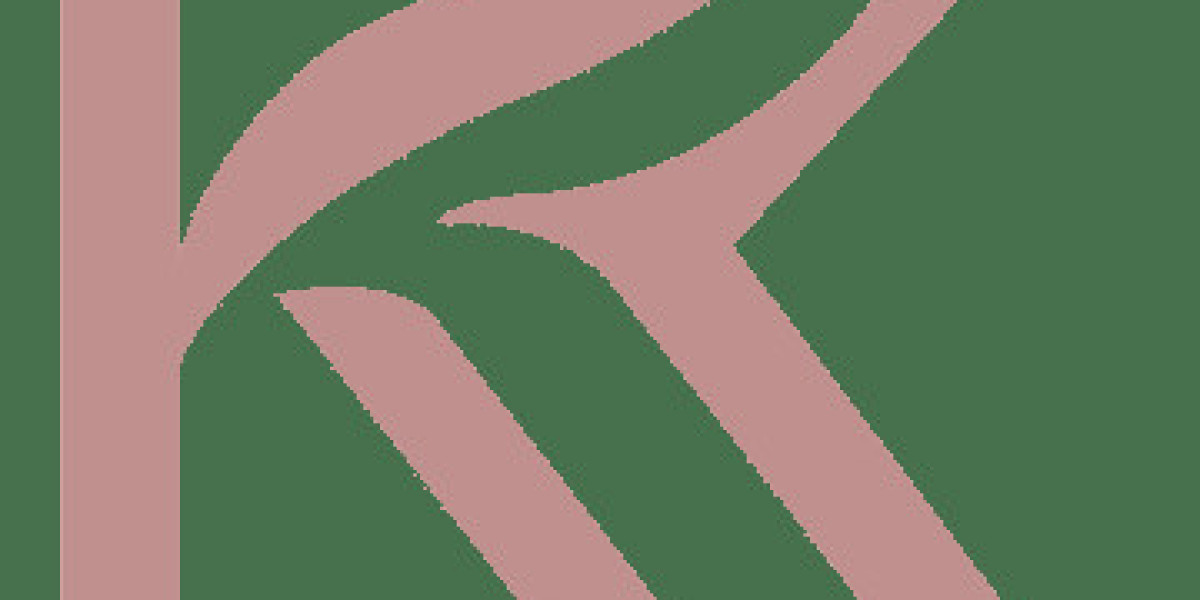 Step Up Your Style: Must-Have Sneakers for Every Woman's Wardrobe