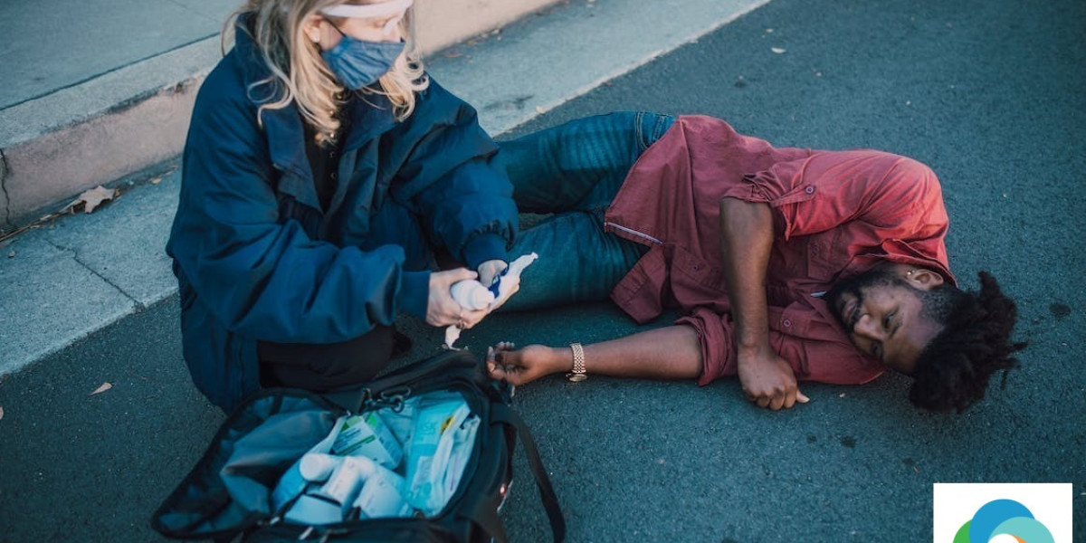 Why Top Childcare First Aid Training Matters for Educators and Parents