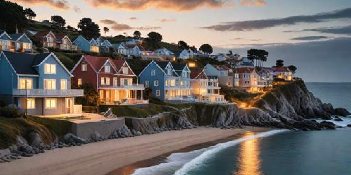 Who can help with the purchase of an apartment in Alanya?