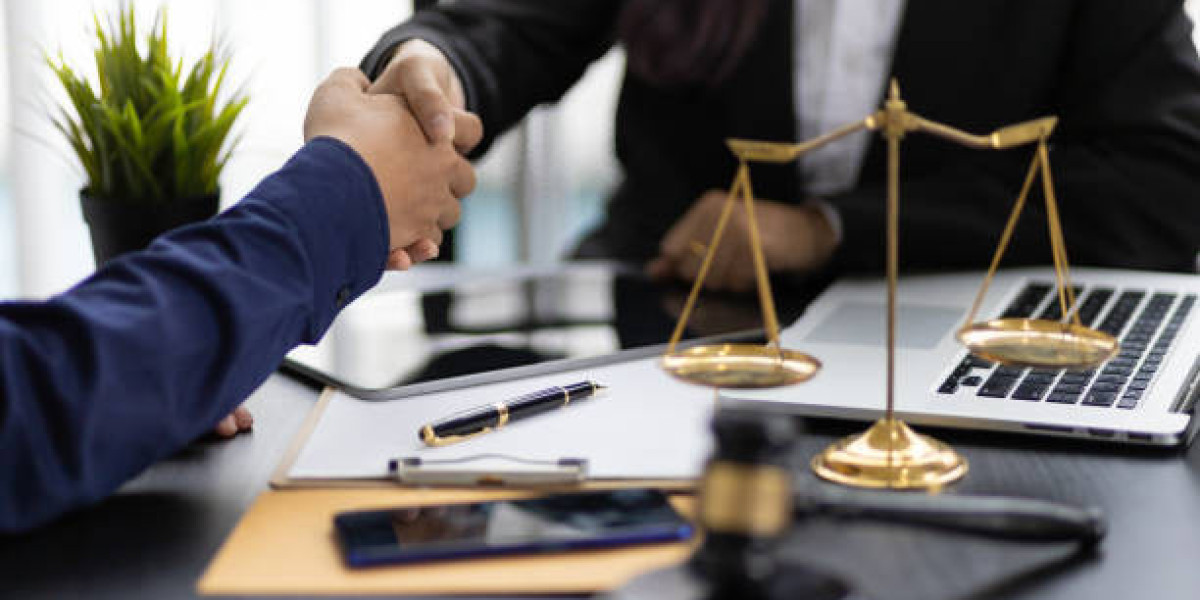 Dubai’s Leading Legal Experts: Best Law Firm Reviewed