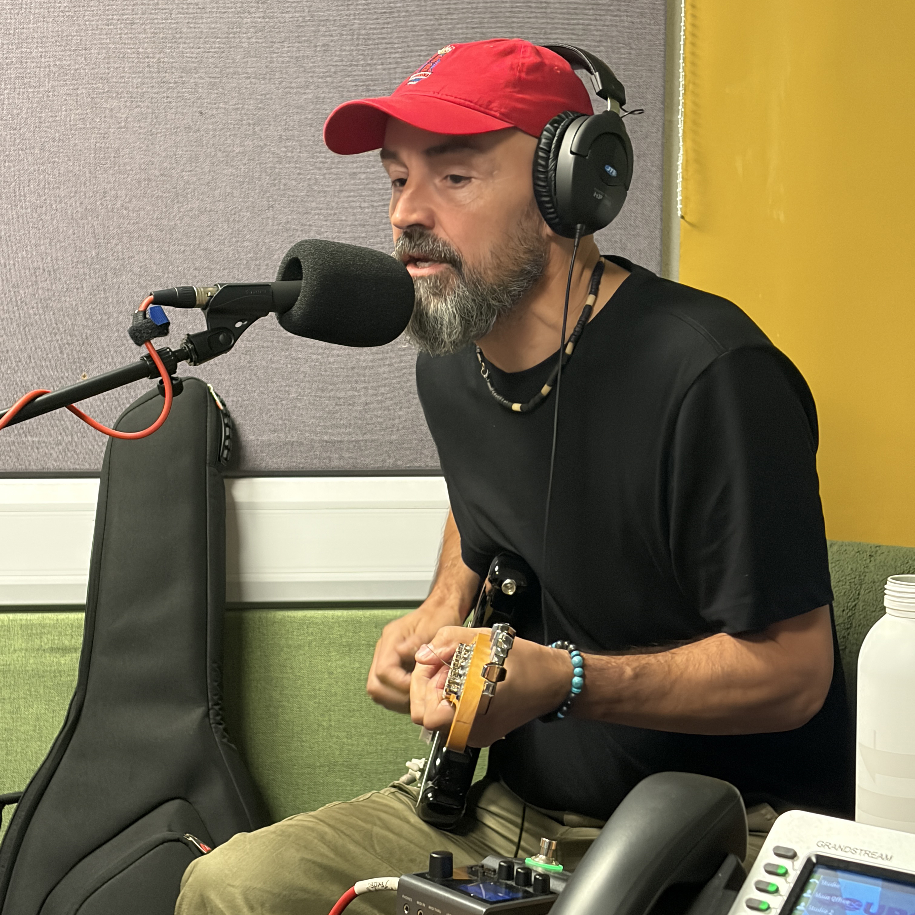 The Friday Breakfast Show - Featuring Peter Tunstall  - 2026-09-18 08:00:00