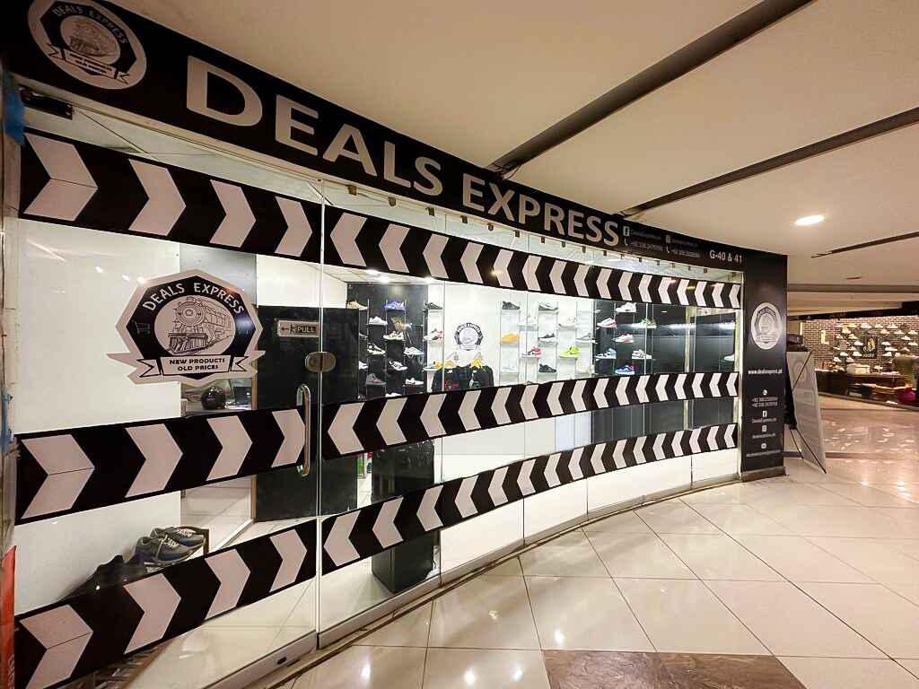 Branded Sneakers, Runners & other Shoes Website Pakistan