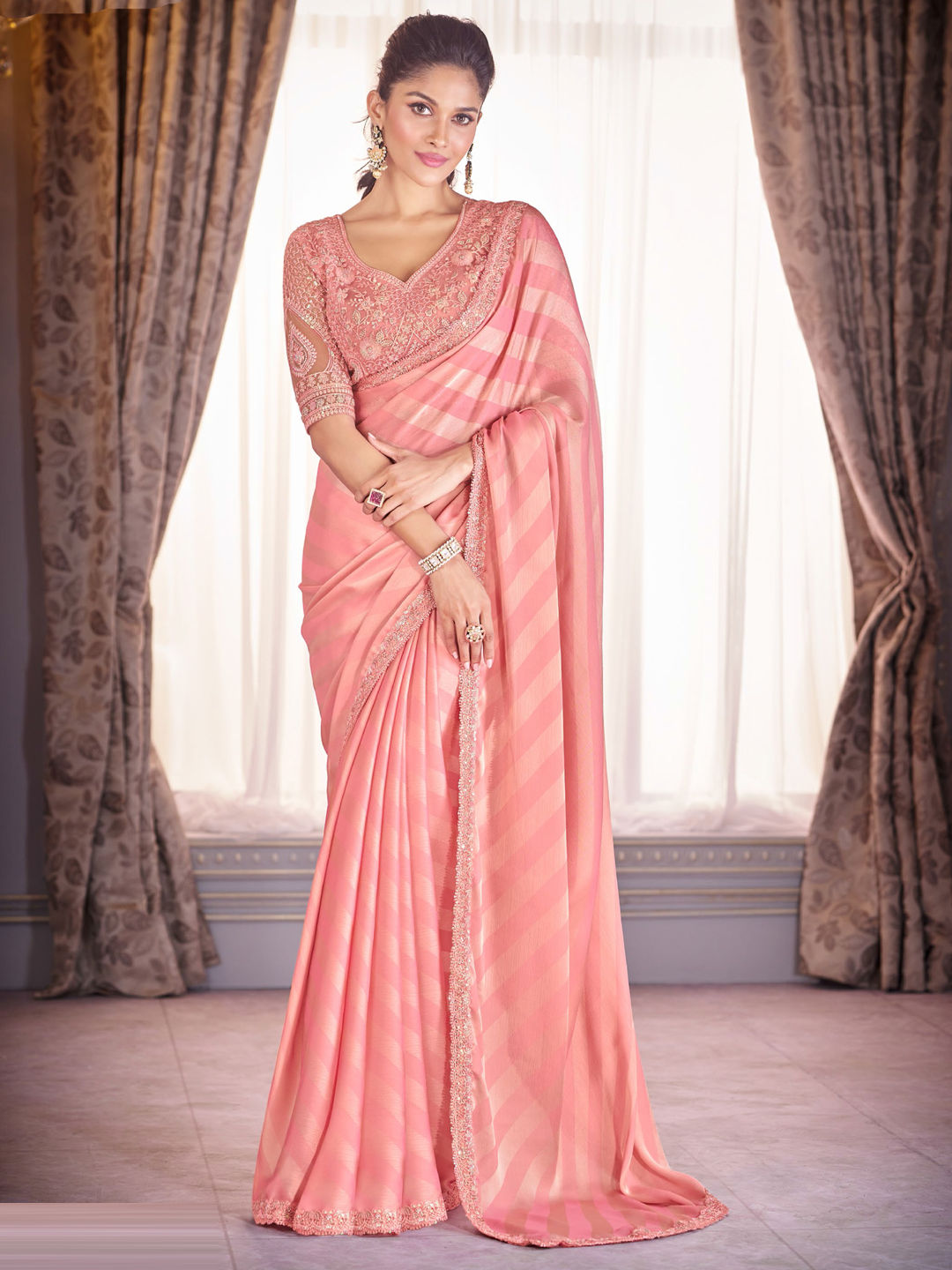 Light, Lovely & Luxe: Wedding Sarees Made For Summer Bliss
