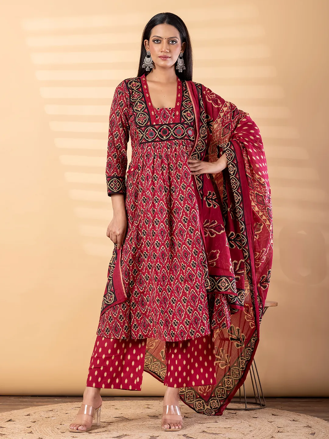 How to Layer Kurtis in Winter Without Losing Their Ethnic Charm – Readiprint Fashions