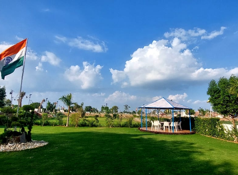 What makes Premium Plots Near Jewar Airport by Anugrah Homes a smart investment? - What makes Premium Plots Near Jewar Airport by Anugrah Homes a smart investment? - Forum - Arizona Adam