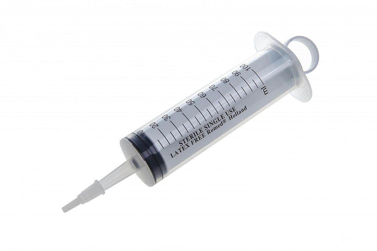 Syringes - Syringes, needles & infusion sets - Products | Romed Holland