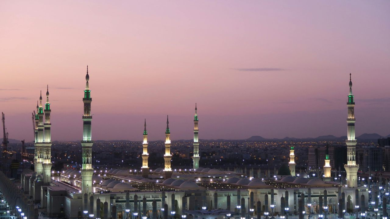 Crowne Travels Profile Picture