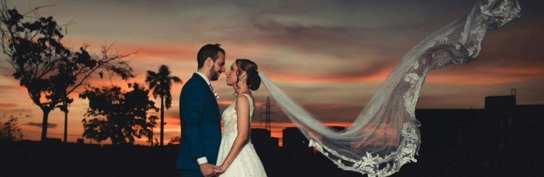 Wedding Photographer Brisbane Cover Image