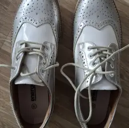 Vand pantofi eleganti de dama din piele, culoare argintie, marca Energy Vera Pelle, mar 36  