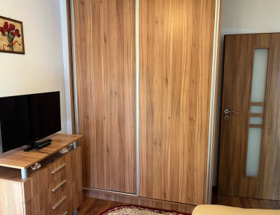 Inchiriez apartament 2 camere Doamna Stanca