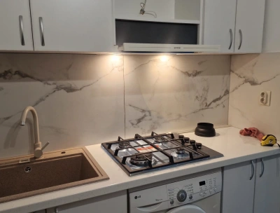 Garsoniera mare 1200 lei