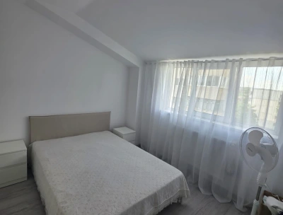 Apartament 3 camere inchiriere Nicolina 1 Biserica catolica(Belvedere)