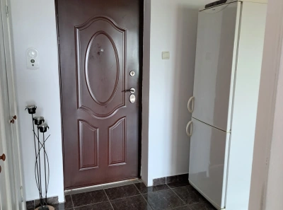 Garsonieră de închiriat, 42,8 mp, mobilată, aer condiționat – Zona Gară – Centru Vechi