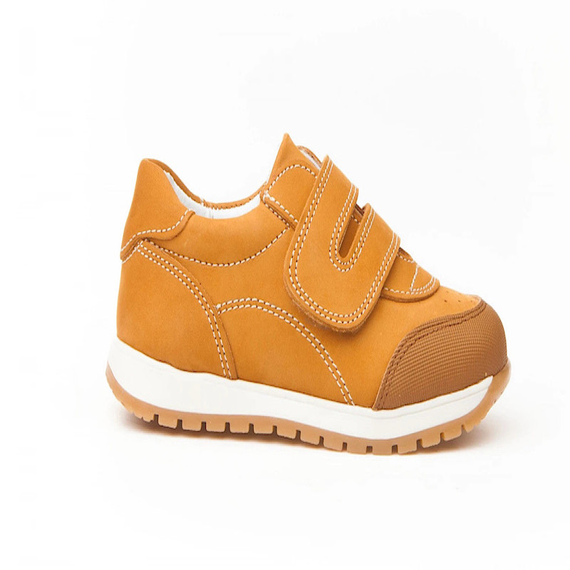 Made in Spain EU23-EU28 Sports School boys Nubuck Leather Single Strap Reinforced PVC Toe protector velcro closure Non Slip Rubber Sole Camel 