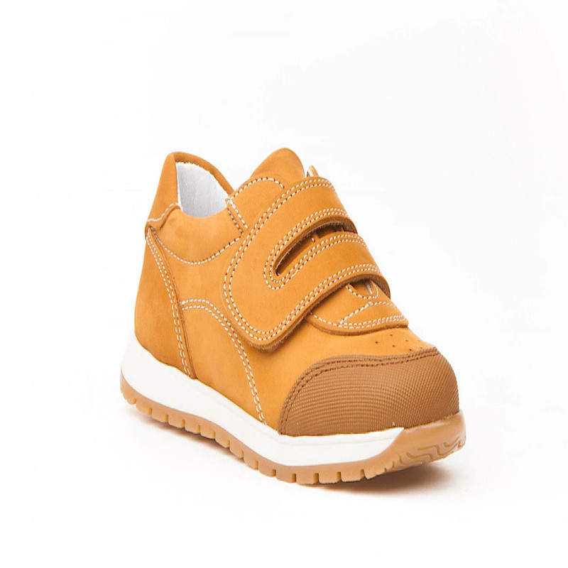 Made in Spain EU23-EU28 Sports School boys Nubuck Leather Single Strap Reinforced PVC Toe protector velcro closure Non Slip Rubber Sole Camel 