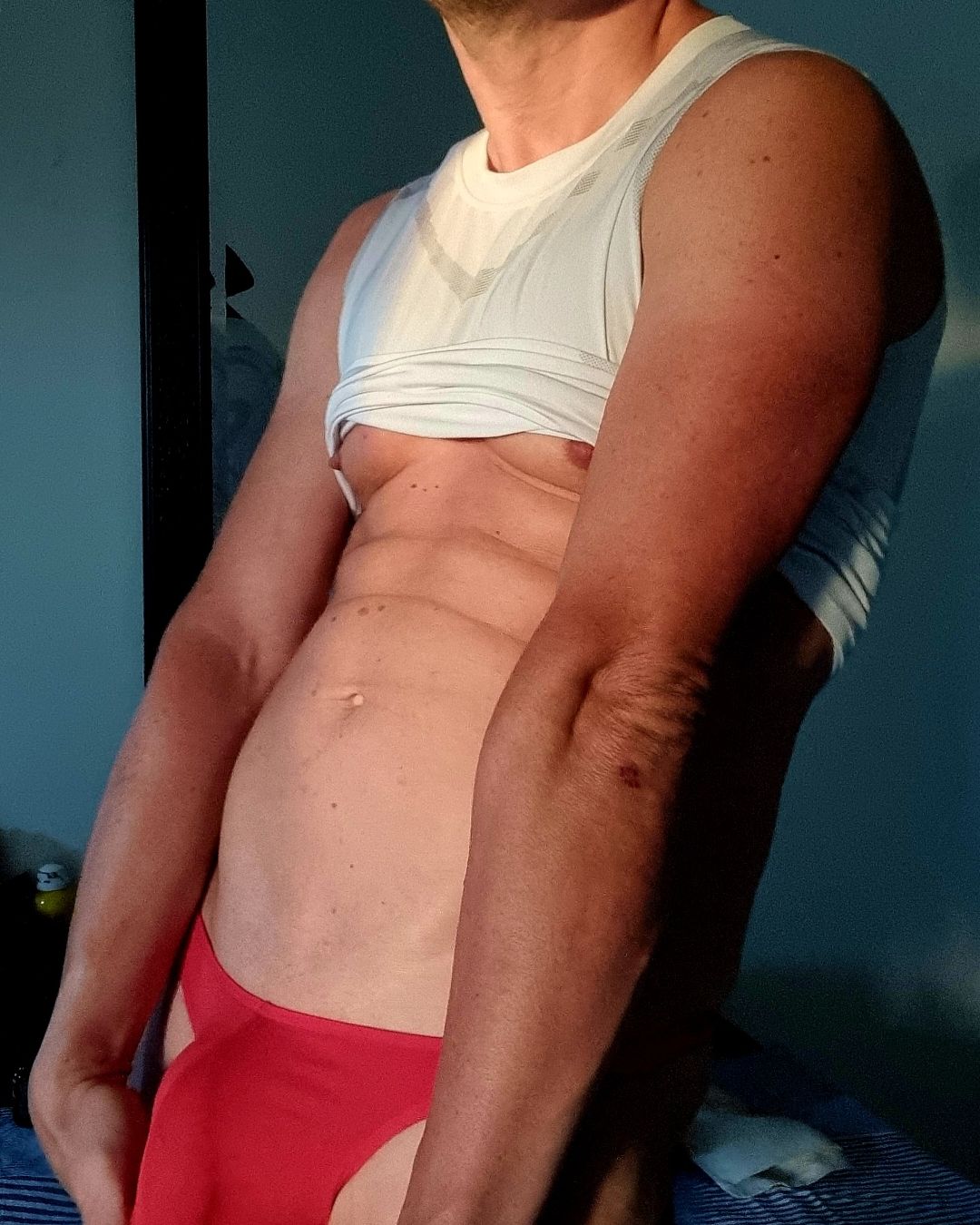 model_profile_for_others.image