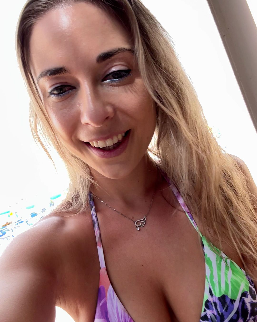 model_profile_for_others.video_preview