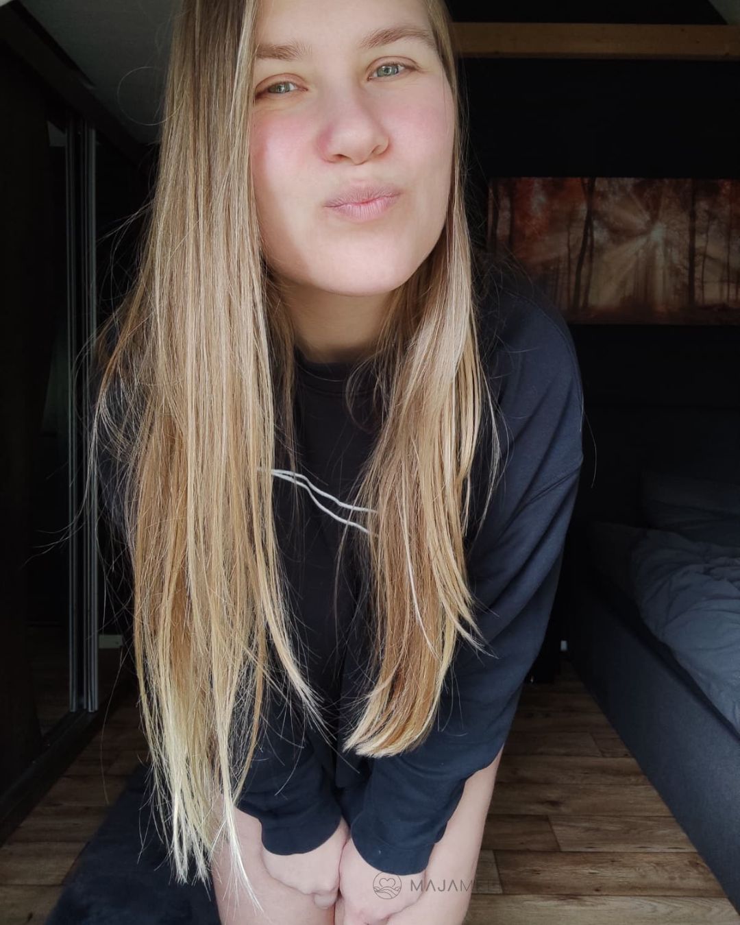 model_profile_for_others.image