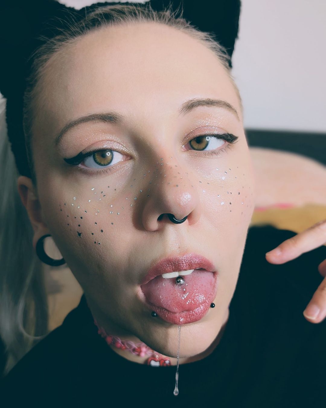 model_profile_for_others.image