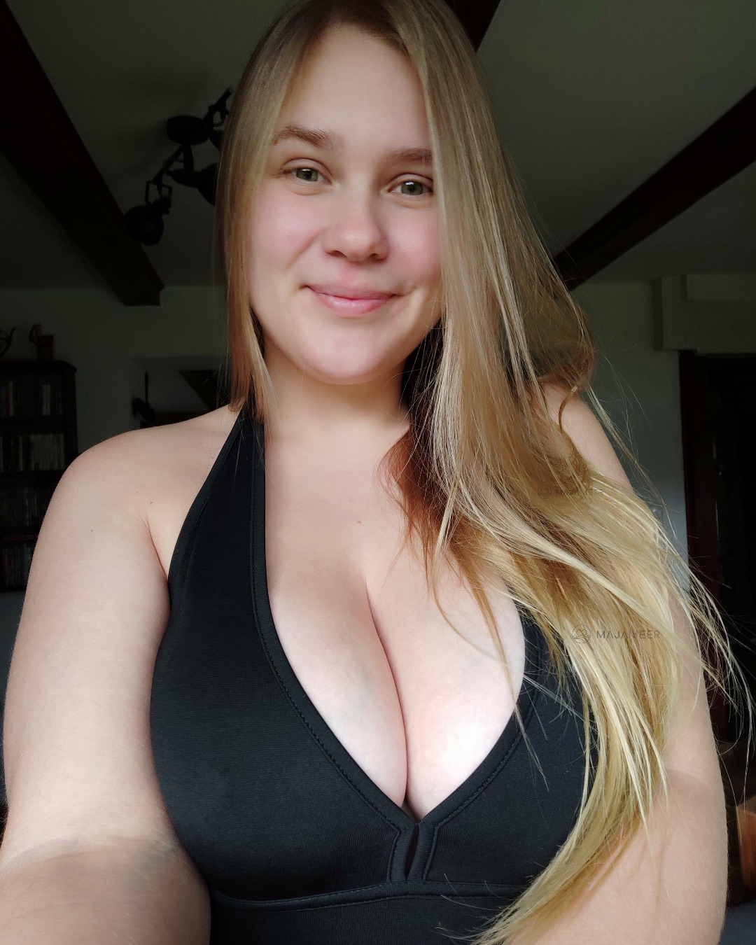 model_profile_for_others.image