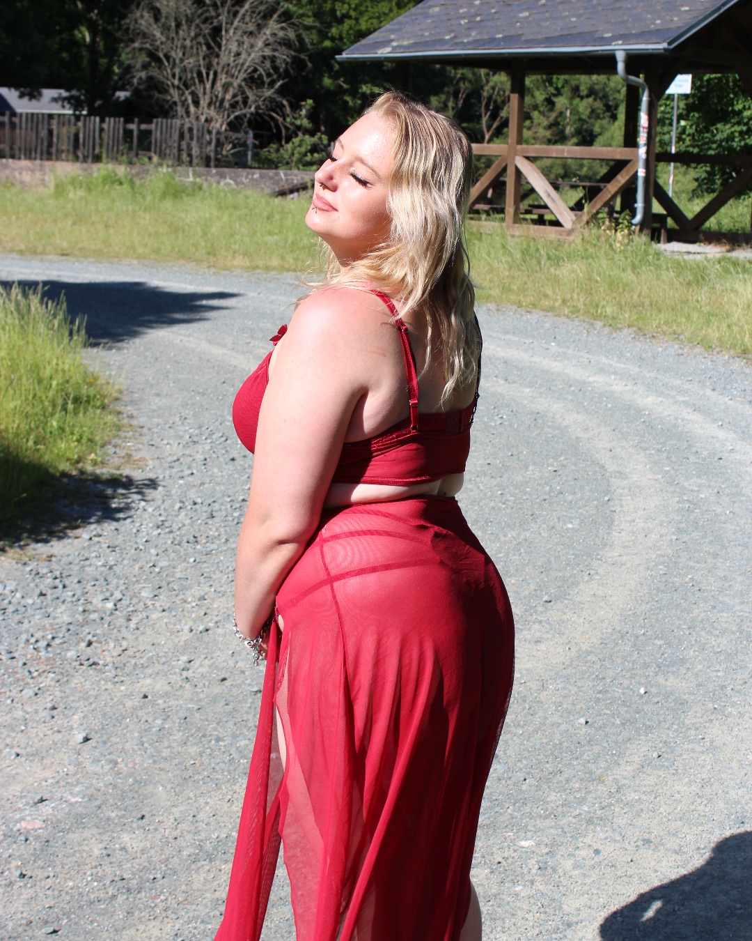 model_profile_for_others.image