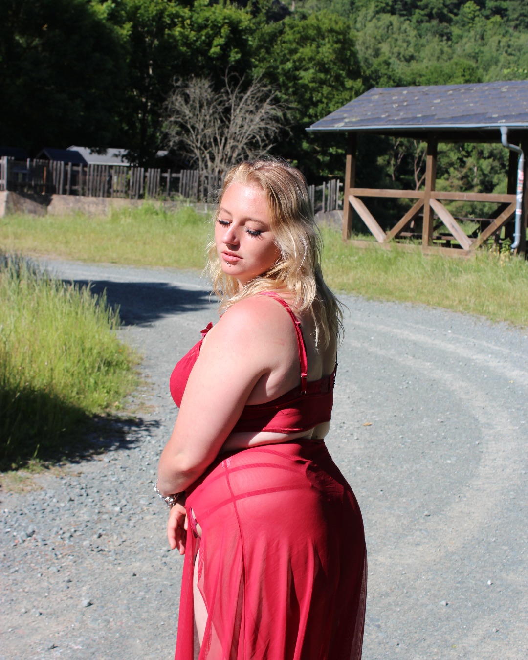 model_profile_for_others.image