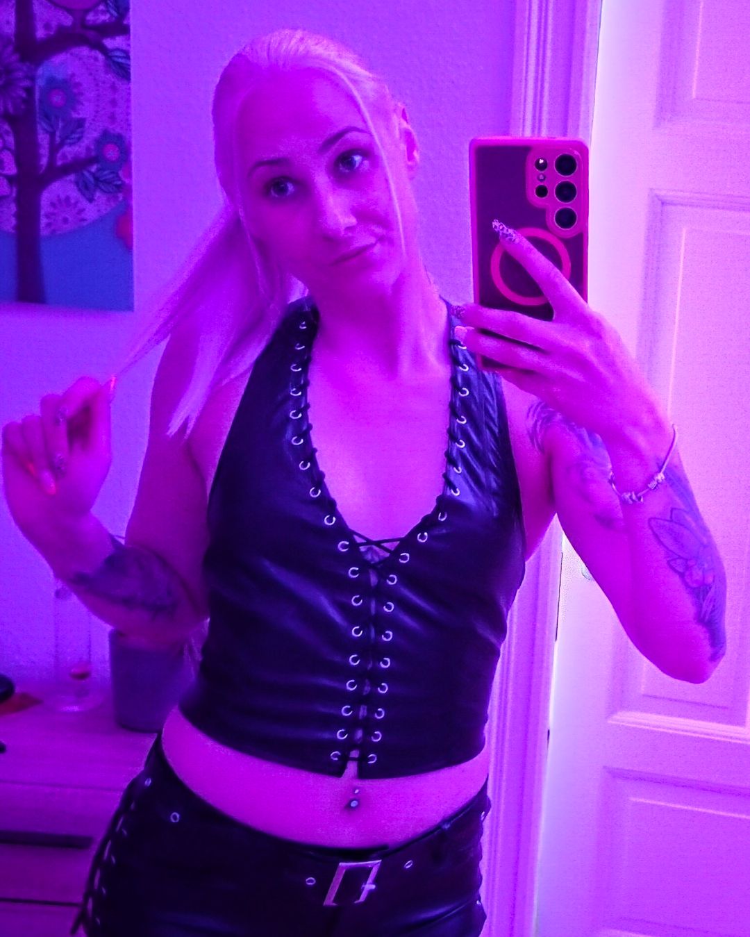 model_profile_for_others.image