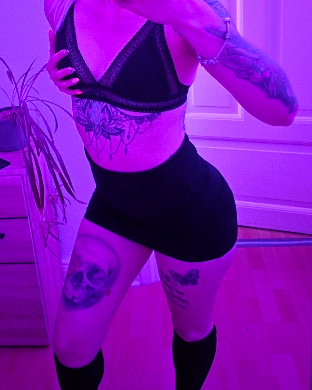 model_profile_for_others.image