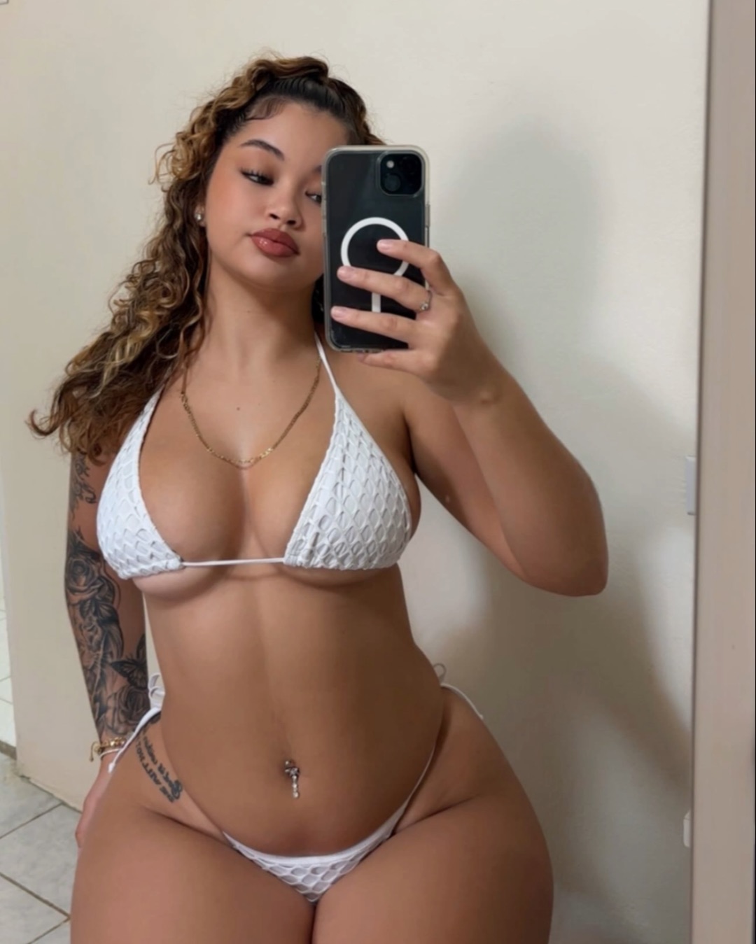 model_profile_for_others.image