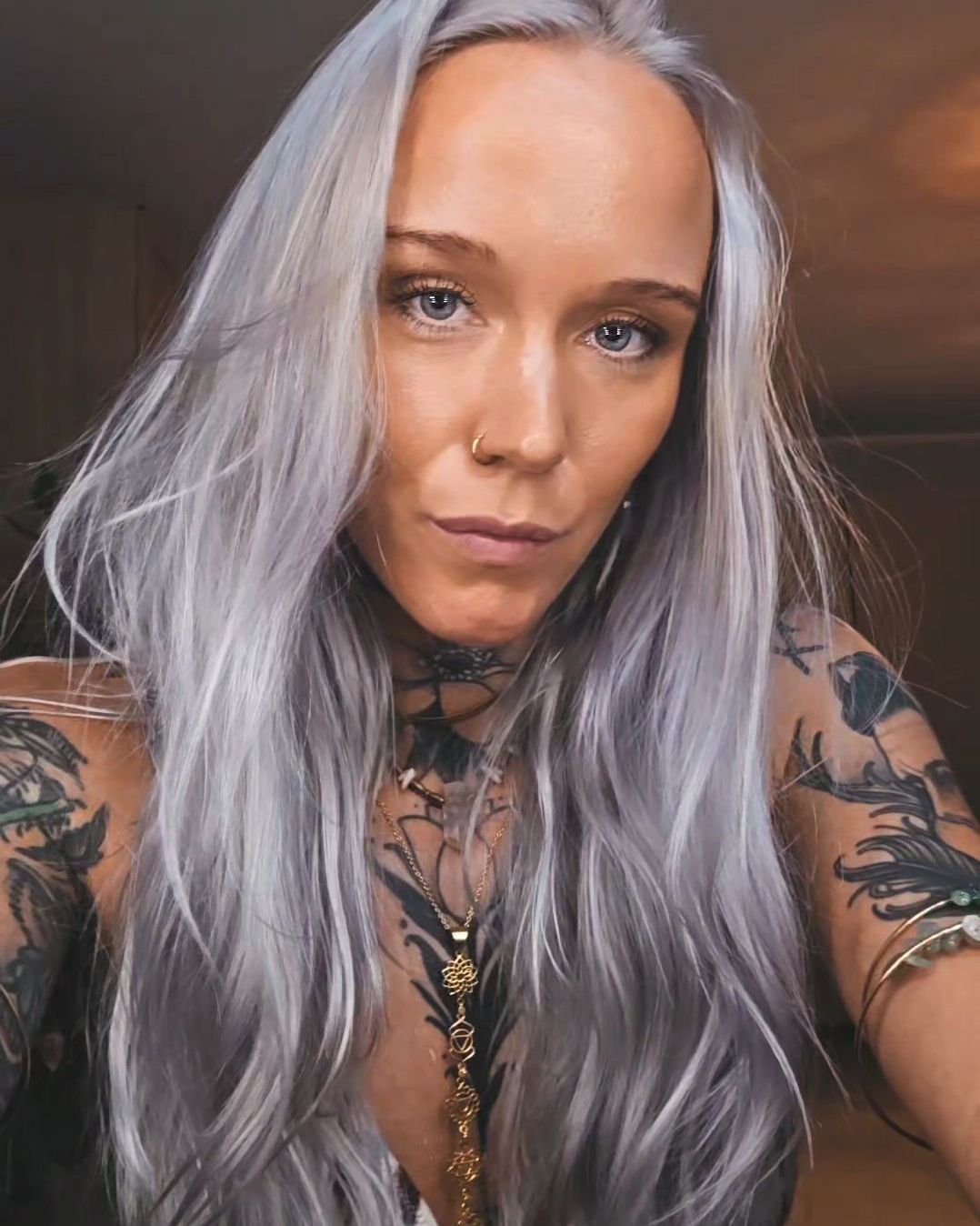model_profile_for_others.video_preview