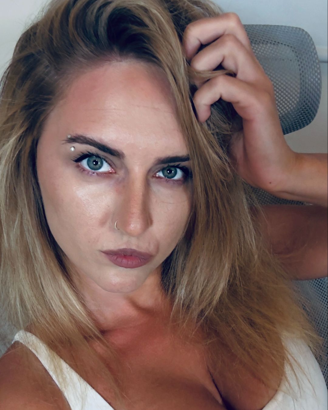 model_profile_for_others.image