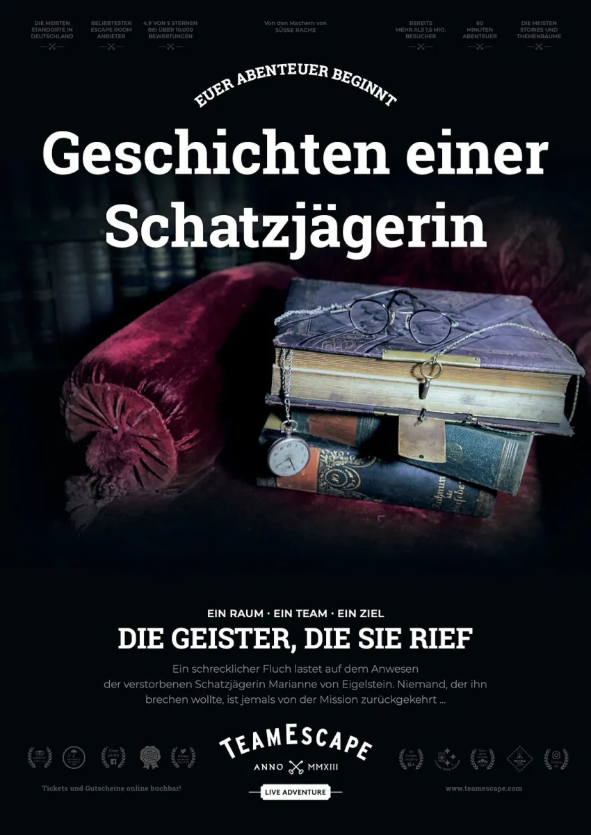Bücher und Brille auf einem Sessel