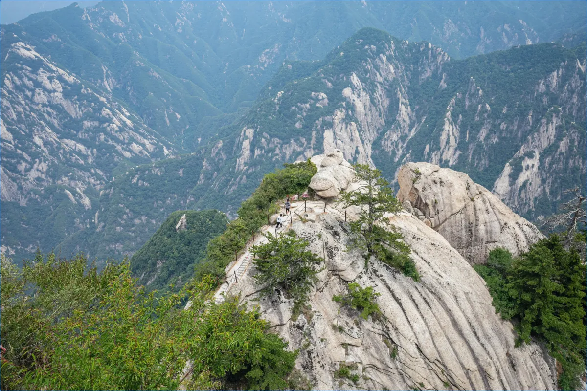 Geokaun Mountain and Cliffs