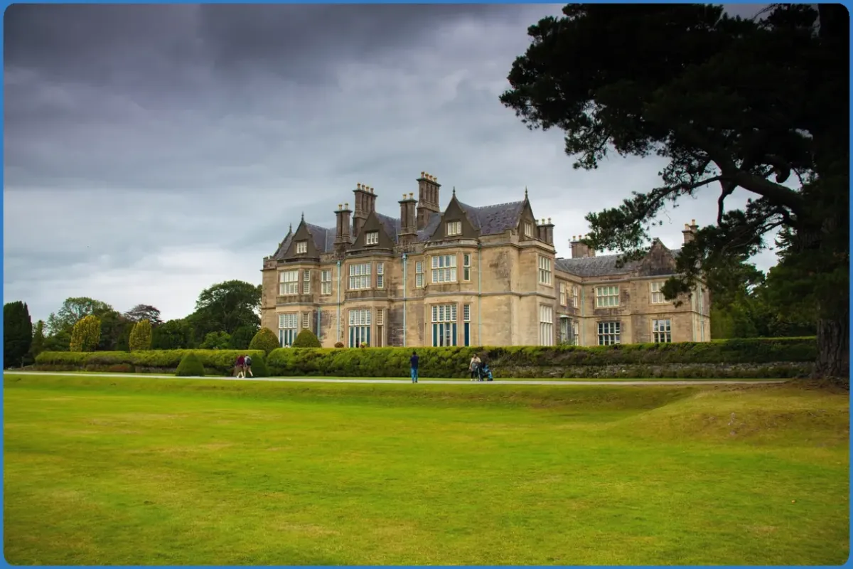 Killarney House Gardens