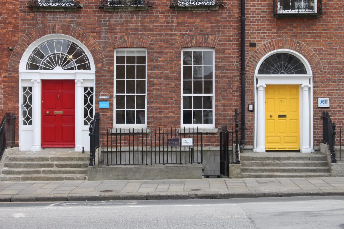 Pat Liddy's Walking Tours — recreation place in Dublin 2, Georgian doorways