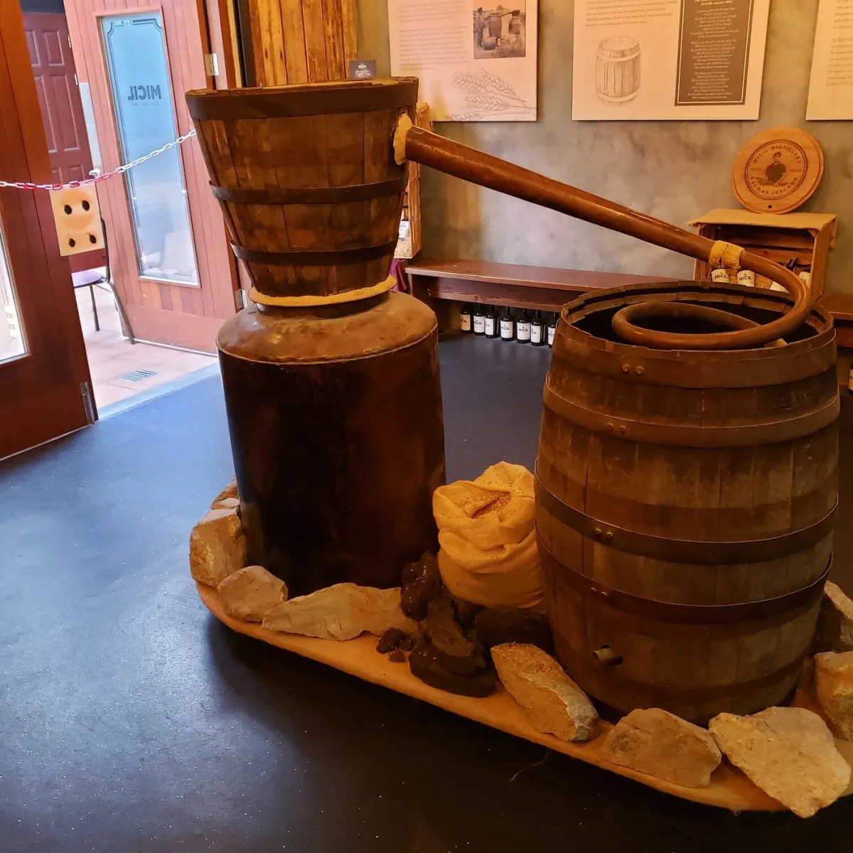 Micil Distillery — recreation base in Gaillimh, traditional distilling equipment