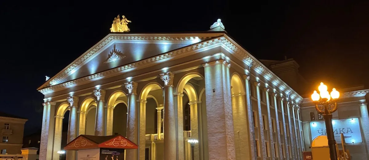 Рівненський український музично-драматичний театр, Рівне