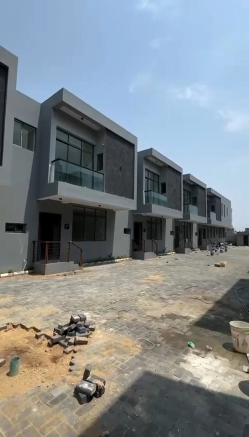 4 Bedroom Flat for Sale in By Chevron Lekki, Lagos, Lagos - Image 5