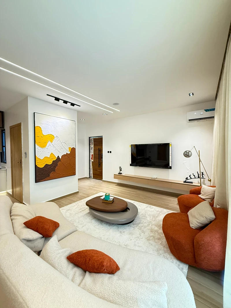 2 Bedroom Flat for Sale in IKATE LEKKI LAGOS, Lagos - Image 1