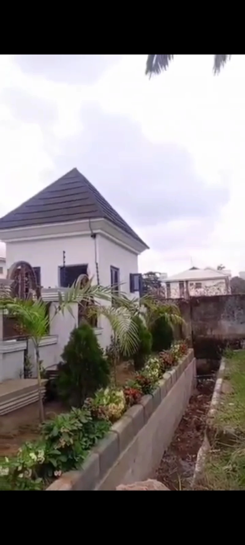 Duplex for Sale in Gwarimpa 2nd avenue, FCT - Image 4