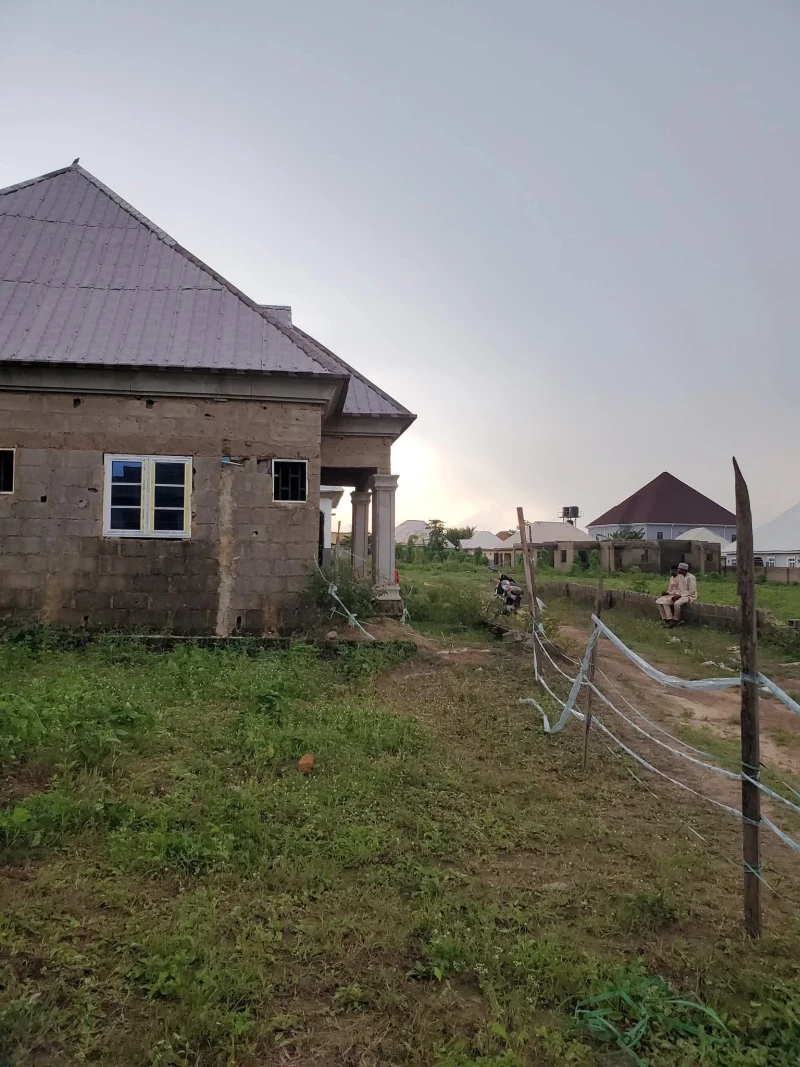 Bungalow for Sale in Nyanya, FCT - Image 1