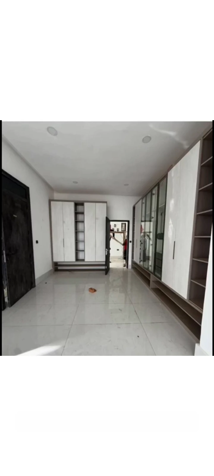 Mansion for Sale in Asokoro, FCT - Image 2