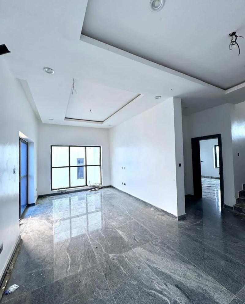 Duplex for Sale in Guzape, FCT - Image 1