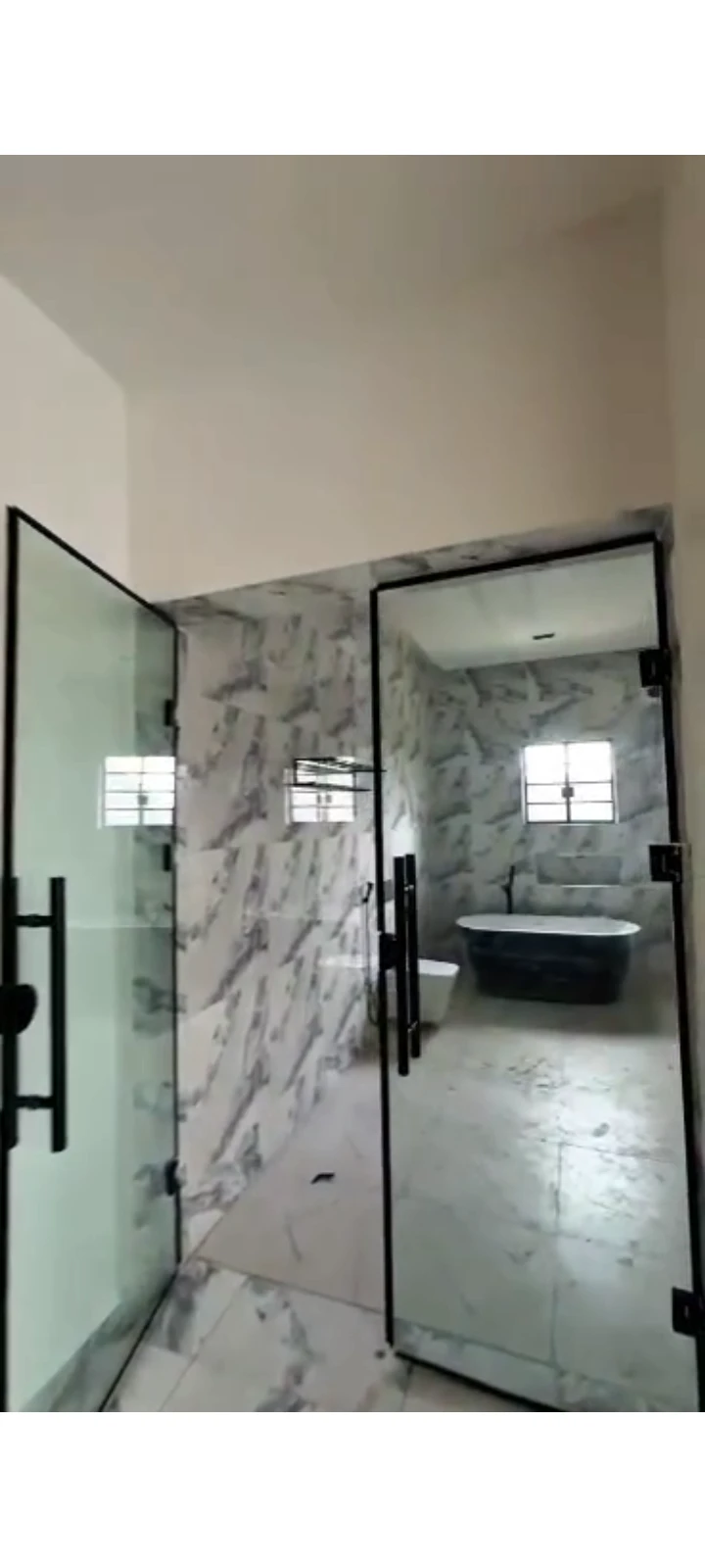 Duplex for Sale in App resettlement, FCT - Image 2