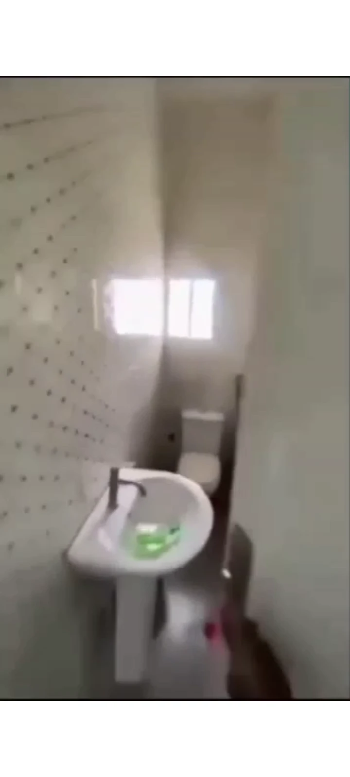 Duplex for Sale in Airport road, Lugbe, FCT - Image 3