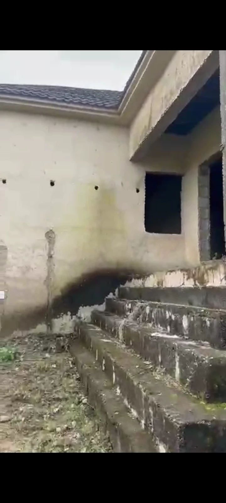 4 Bedroom Flat for Sale in Lugbe, FCT - Image 4