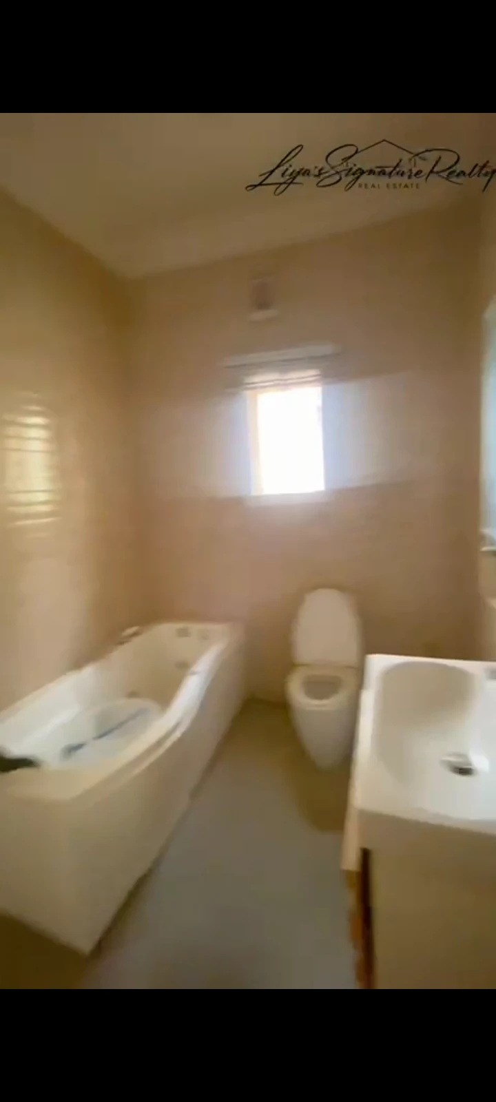 Duplex for Sale in Guzape, FCT - Image 6