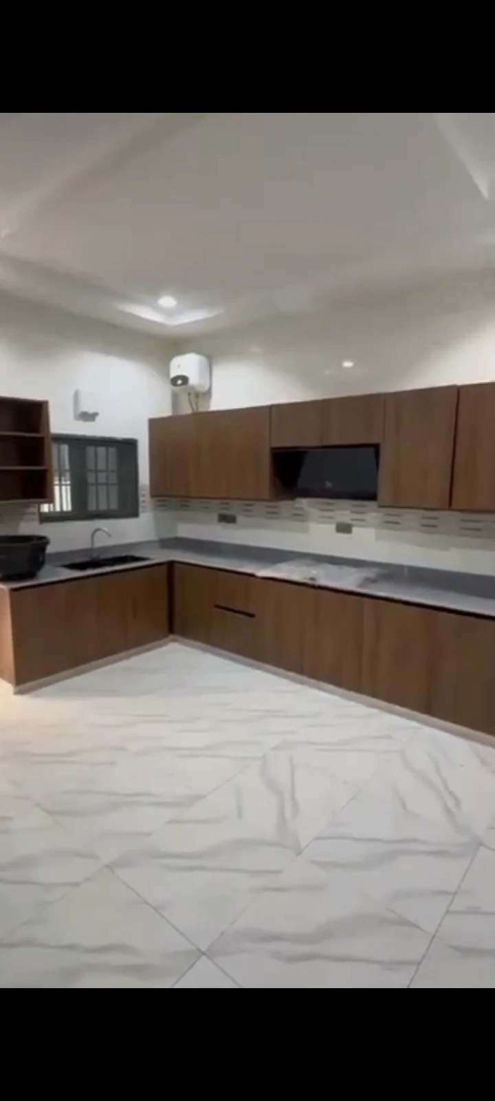 Duplex for Sale in Guzape, FCT - Image 5
